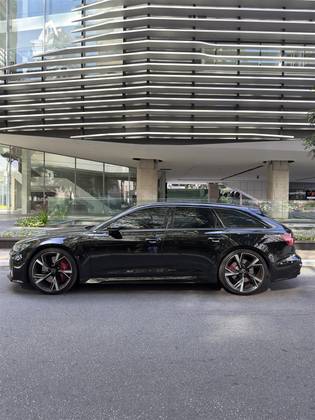 AUDI RS6 4.0 AVANT V8 TWINTURBO MHEV TIPTRONIC AUDI RS6 4.0 AVANT V8 TWINTURBO MHEV TIPTRONIC